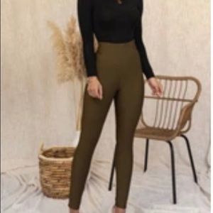 Olive ULTRA High Waisted Skinny Pant - NWT